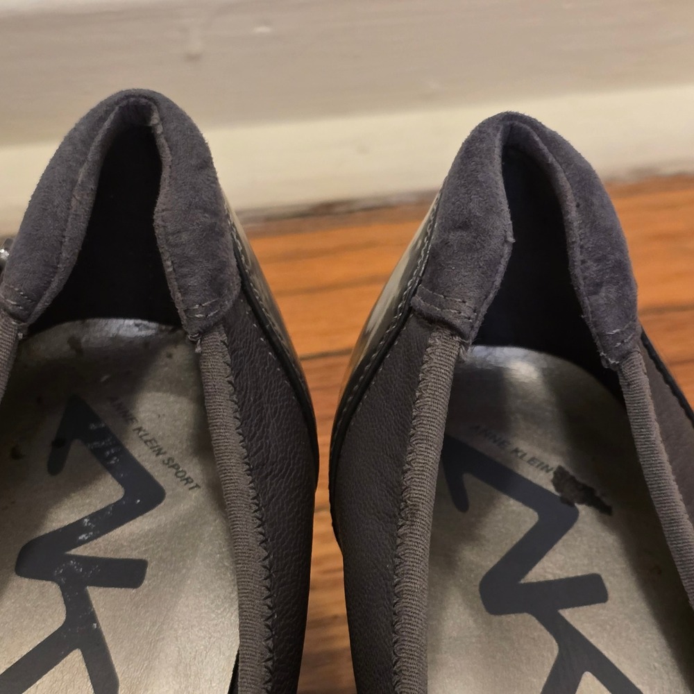 Anne Klein Heels Guardian Womens 9 Gray Leather Pumps - Picture 7 of 11